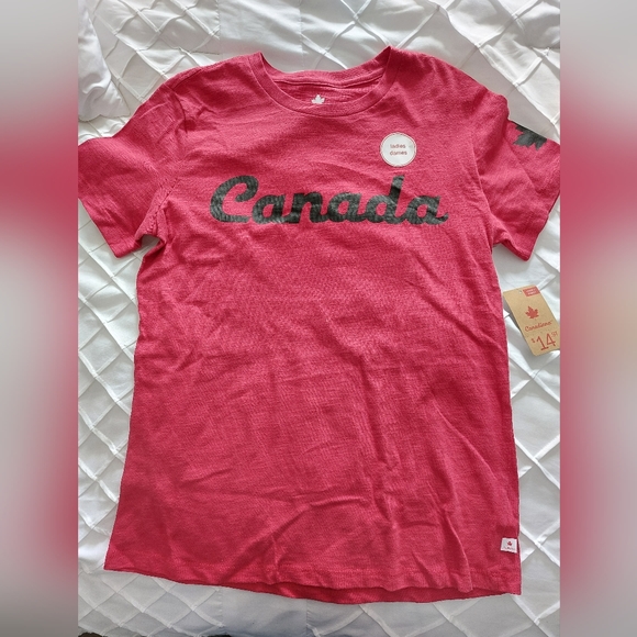 Canadian Canada T-Shirt Ladies Small - Picture 2 of 2